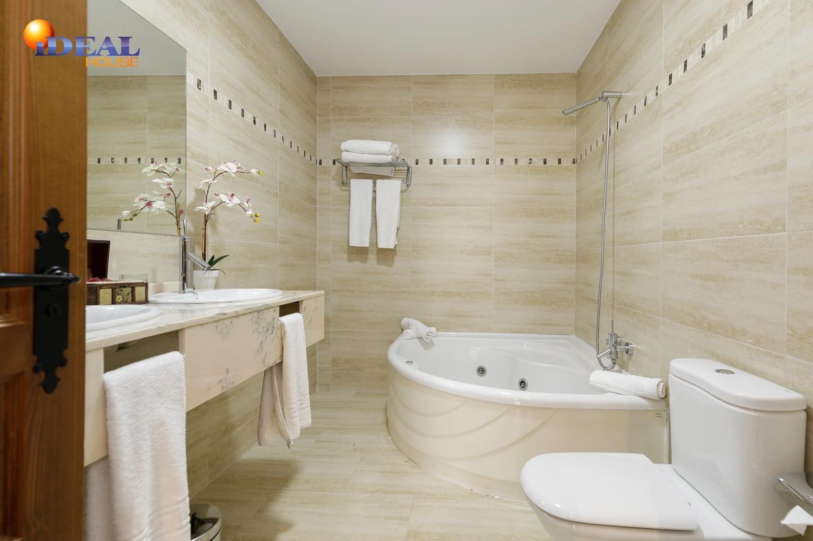 17 soverom Hotell til salgs i Deifontes - € 1 800 000 (Ref: 9433988)