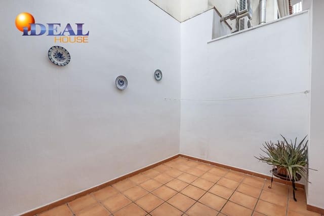 3 sovrum Hus till salu i Peligros med garage - 234 900 € (Ref: 9433992)