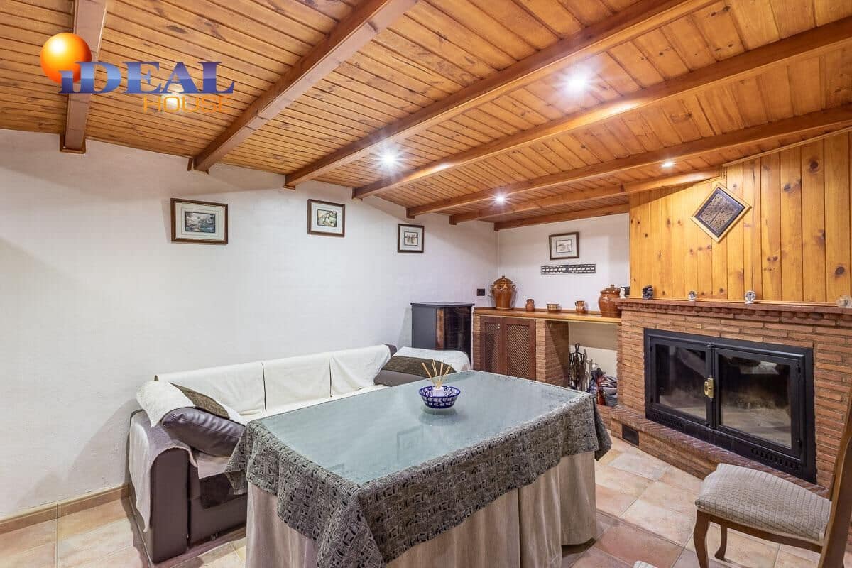 3 sovrum Hus till salu i Peligros med garage - 234 900 € (Ref: 9433992)