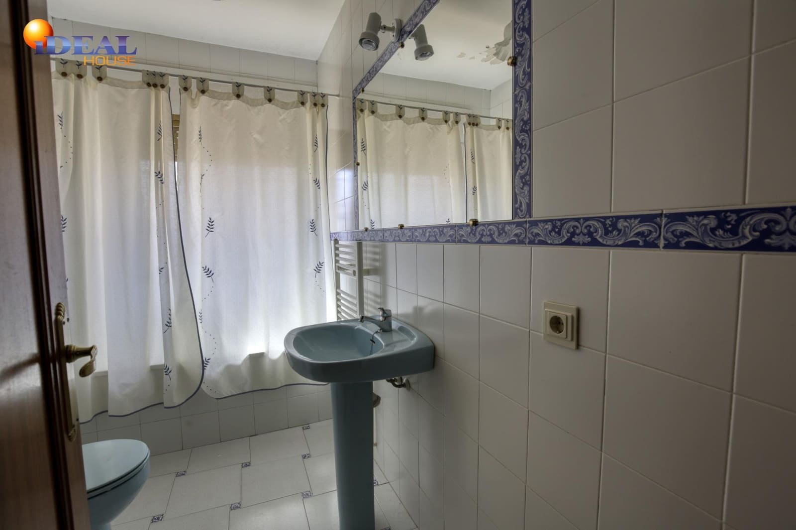 9 slaapkamer Huis te koop in Jerez del Marquesado met garage - € 199.000 (Ref: 9433995)
