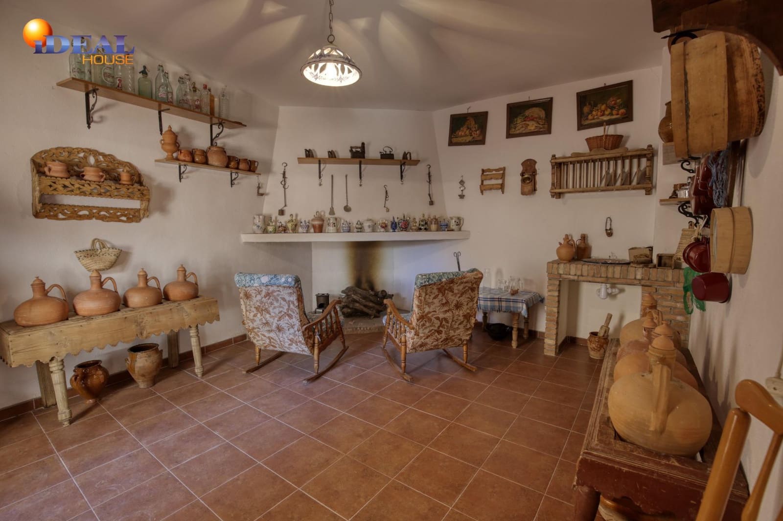 9 slaapkamer Huis te koop in Jerez del Marquesado met garage - € 199.000 (Ref: 9433995)