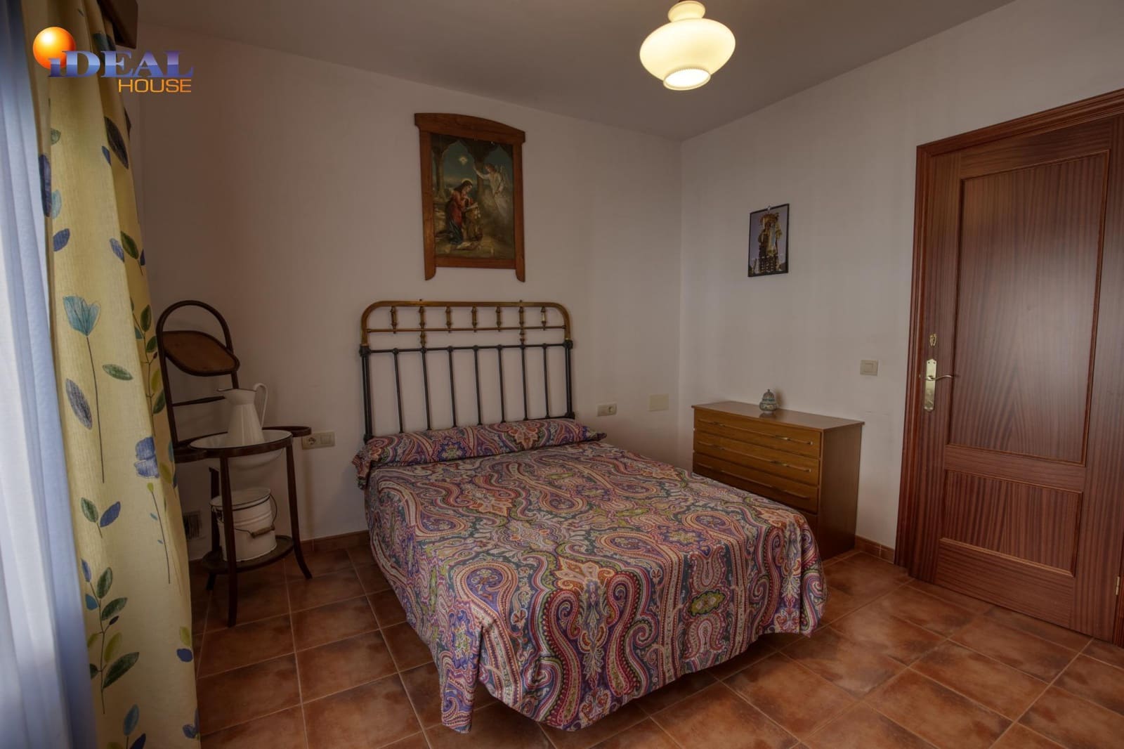 9 slaapkamer Huis te koop in Jerez del Marquesado met garage - € 199.000 (Ref: 9433995)