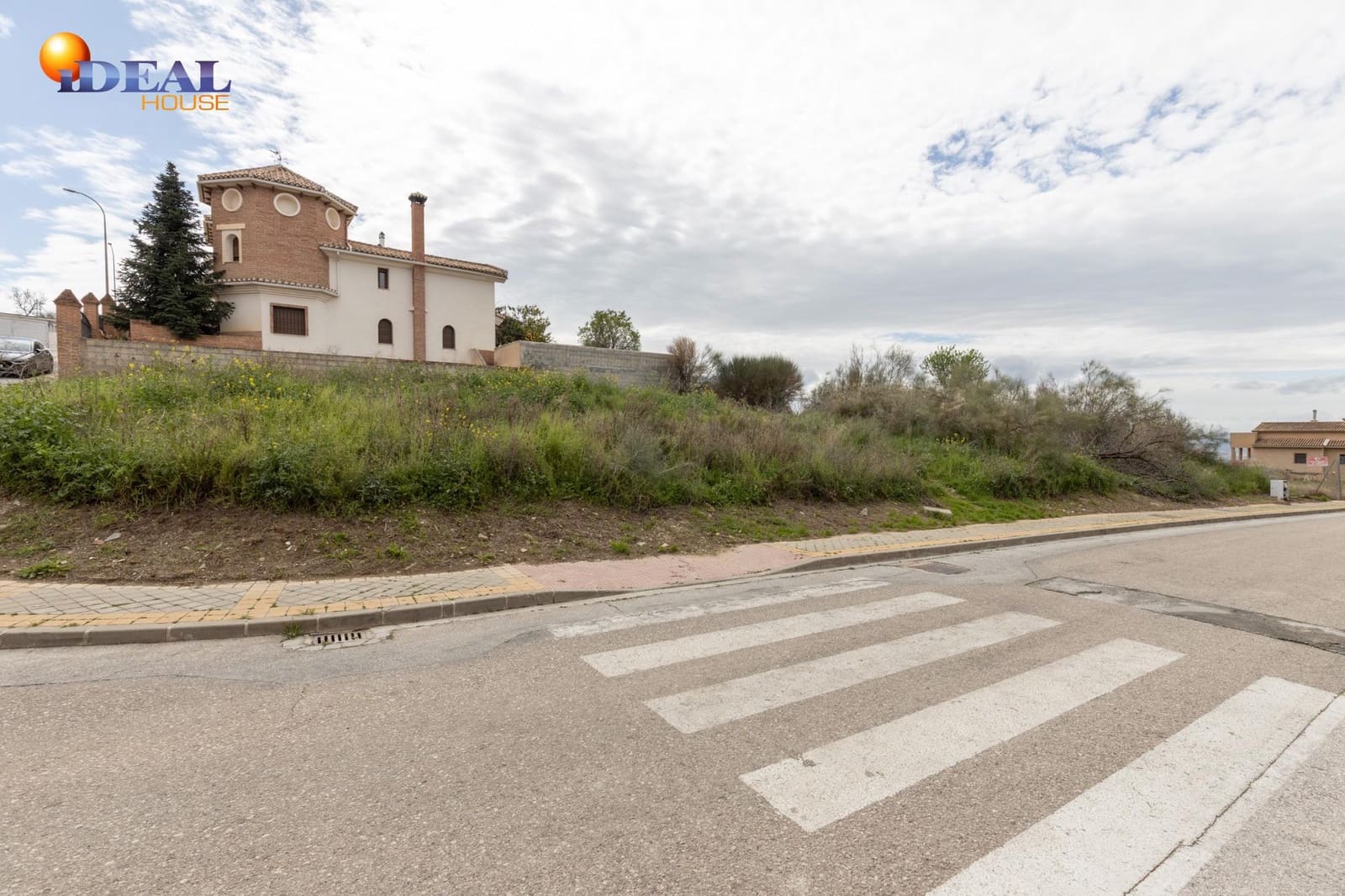 Byggegrund til salg i Jun - € 80.000 (Ref: 9433996)