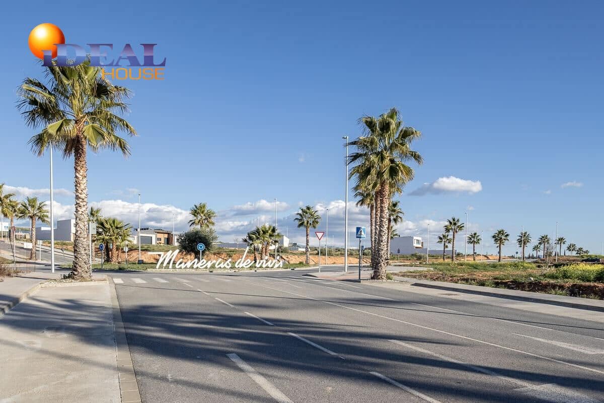 Terrain à Bâtir à vendre à Albolote - 36 000 € (Ref: 9433997)