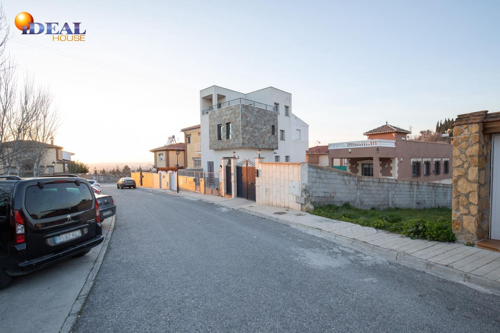 Byggegrund til salg i Jun - € 39.999 (Ref: 9433998)