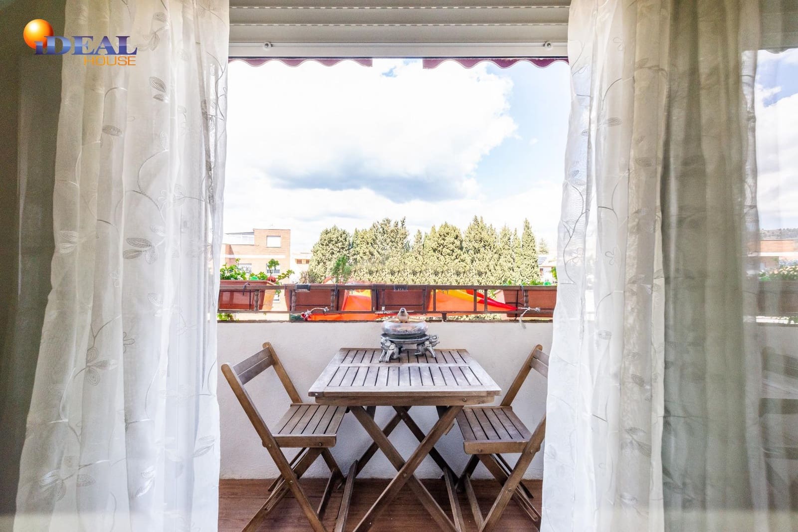 Piso de 3 habitaciones en Albolote en venta - 149.900 € (Ref: 9433999)