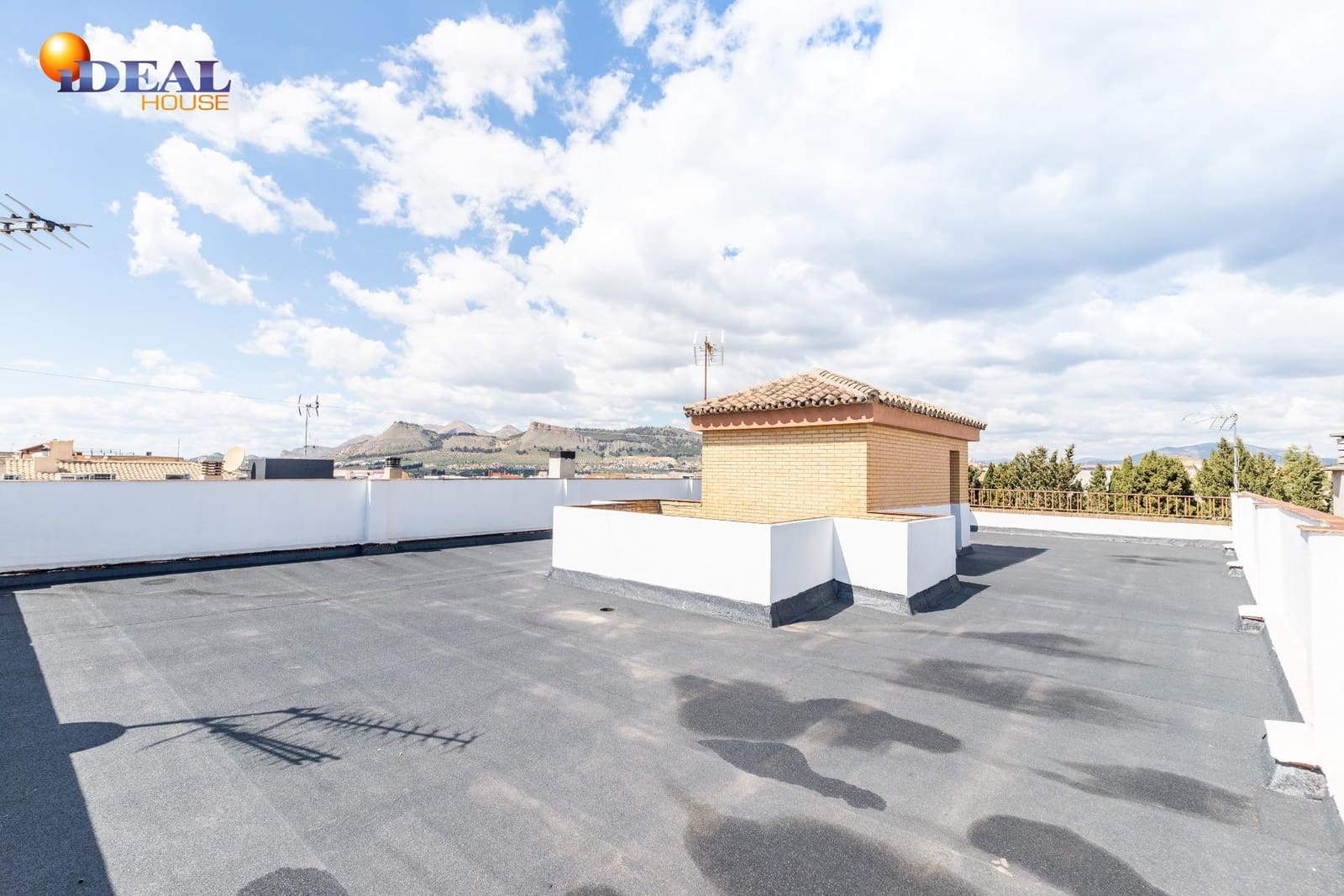 Piso de 3 habitaciones en Albolote en venta - 149.900 € (Ref: 9433999)