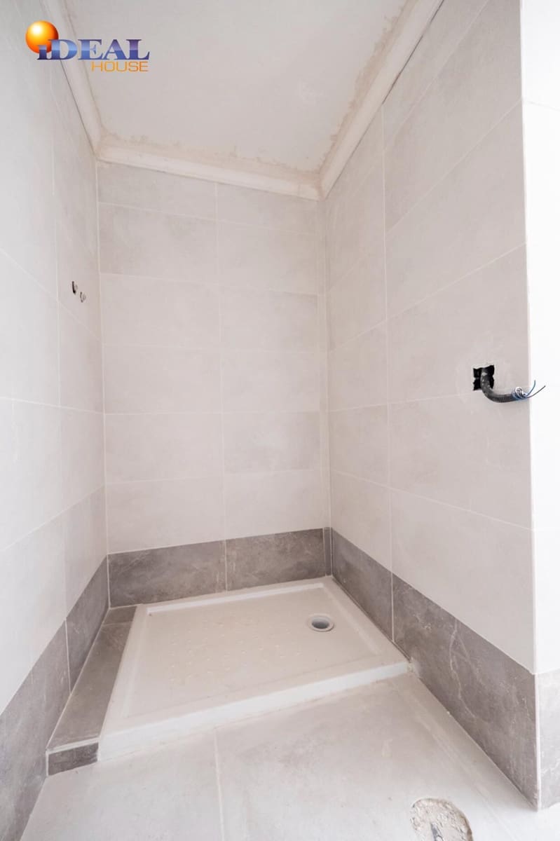 3 sovrum Hus till salu i Illora - 25 000 € (Ref: 9434000)