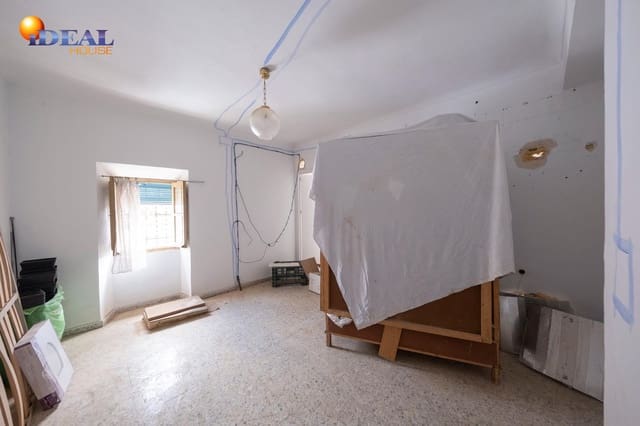 3 sovrum Hus till salu i Illora - 25 000 € (Ref: 9434000)