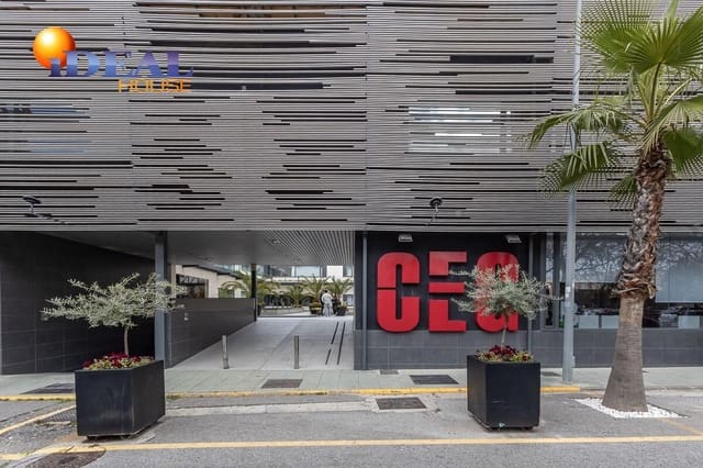 Oficina en Atarfe en venta - 250.000 € (Ref: 9434003)