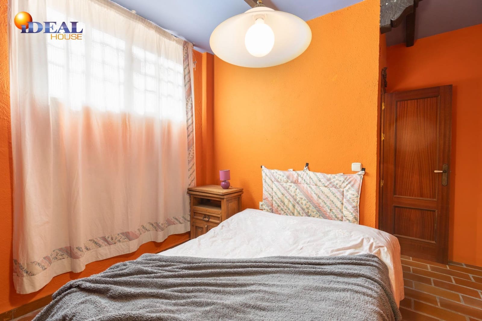 4 bedroom Villa for sale in La Zubia with pool garage - € 565,000 (Ref: 9434004)