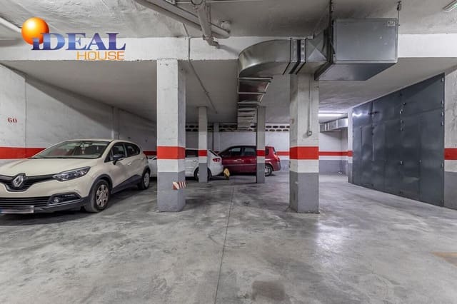 Garaje en Granada ciudad en venta - 30.000 € (Ref: 9434005)