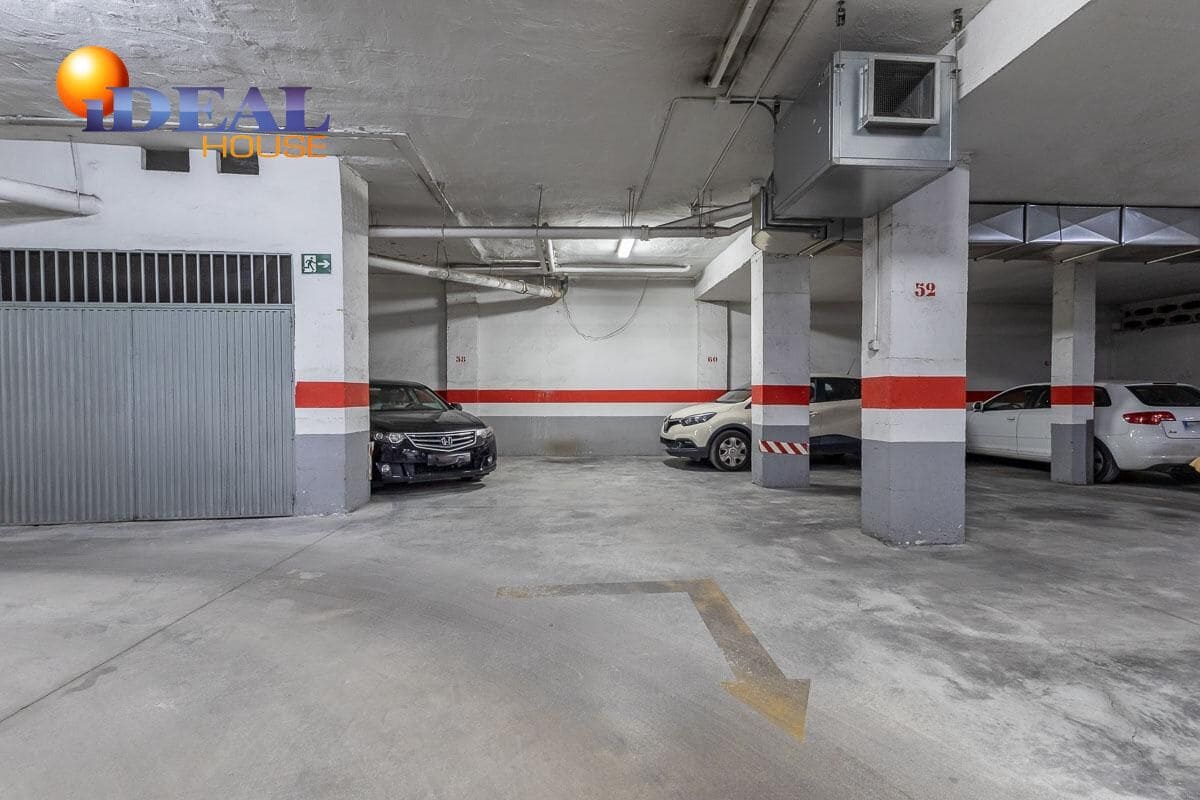 Garaje en Granada ciudad en venta - 30.000 € (Ref: 9434005)
