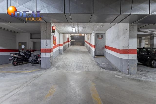 Garaje en Granada ciudad en venta - 30.000 € (Ref: 9434005)