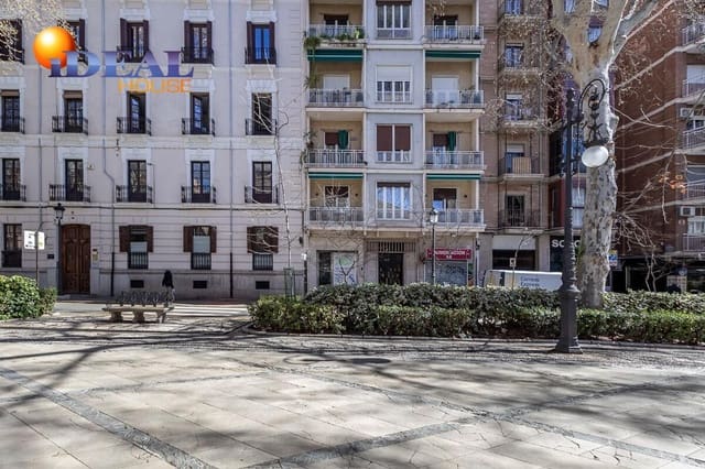 Local Comercial en Centro, Granada ciudad en venta - 159.000 € (Ref: 9434006)