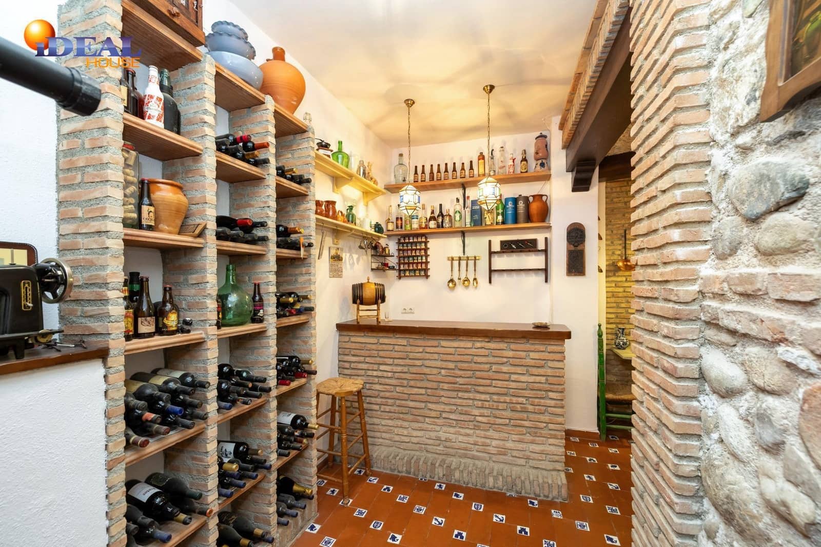 5 makuuhuone Omakotitalo myytävänä paikassa Granada kaupunki mukana 
autotalli - 1 200 000 € (Ref: 9434010)