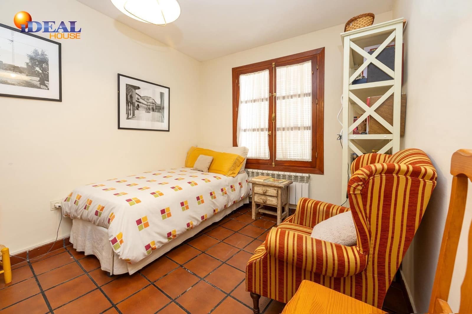 5 makuuhuone Omakotitalo myytävänä paikassa Granada kaupunki mukana 
autotalli - 1 200 000 € (Ref: 9434010)