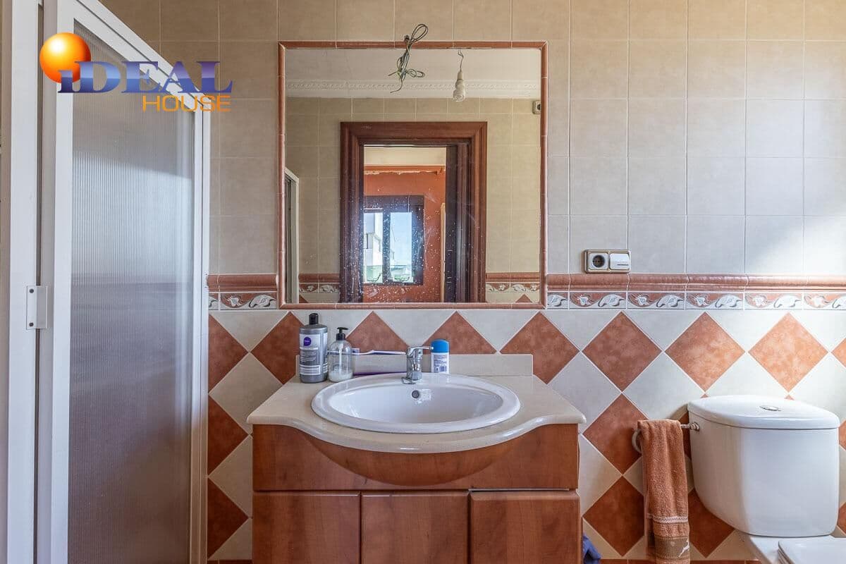 Bedrift til salgs i Alcala la Real med garasje - € 1 449 900 (Ref: 9434011)