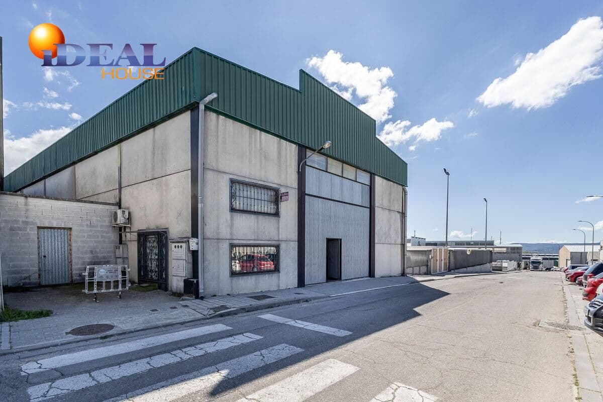 Bedrift til salgs i Alcala la Real med garasje - € 1 449 900 (Ref: 9434011)