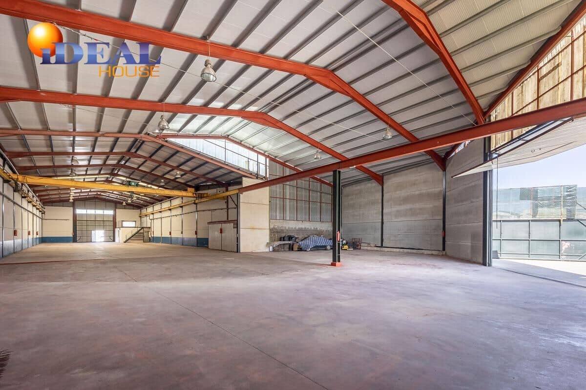 Bedrift til salgs i Alcala la Real med garasje - € 1 449 900 (Ref: 9434011)