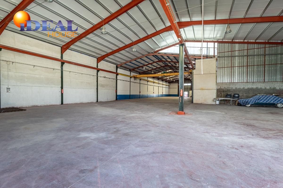 Bedrift til salgs i Alcala la Real med garasje - € 1 449 900 (Ref: 9434011)