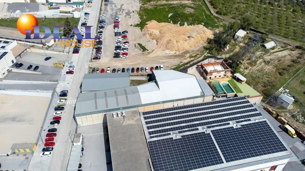 Bedrift til salgs i Alcala la Real med garasje - € 1 449 900 (Ref: 9434011)