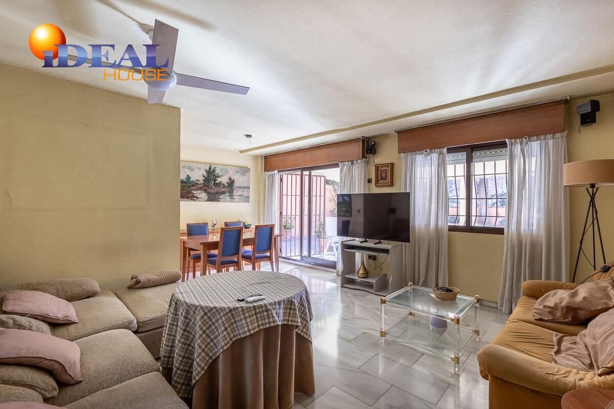 Piso de 3 habitaciones en Granada ciudad en venta con piscina - 1.360.000 € (Ref: 9434013)