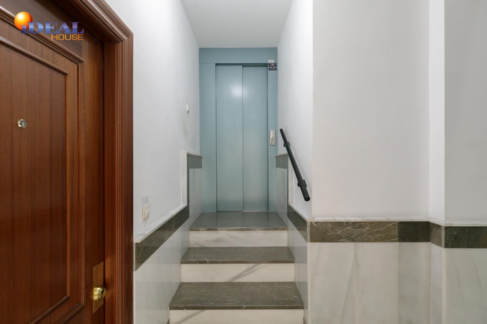 3 chambre Penthouse à vendre à Grenade ville - 359 000 € (Ref: 9434015)