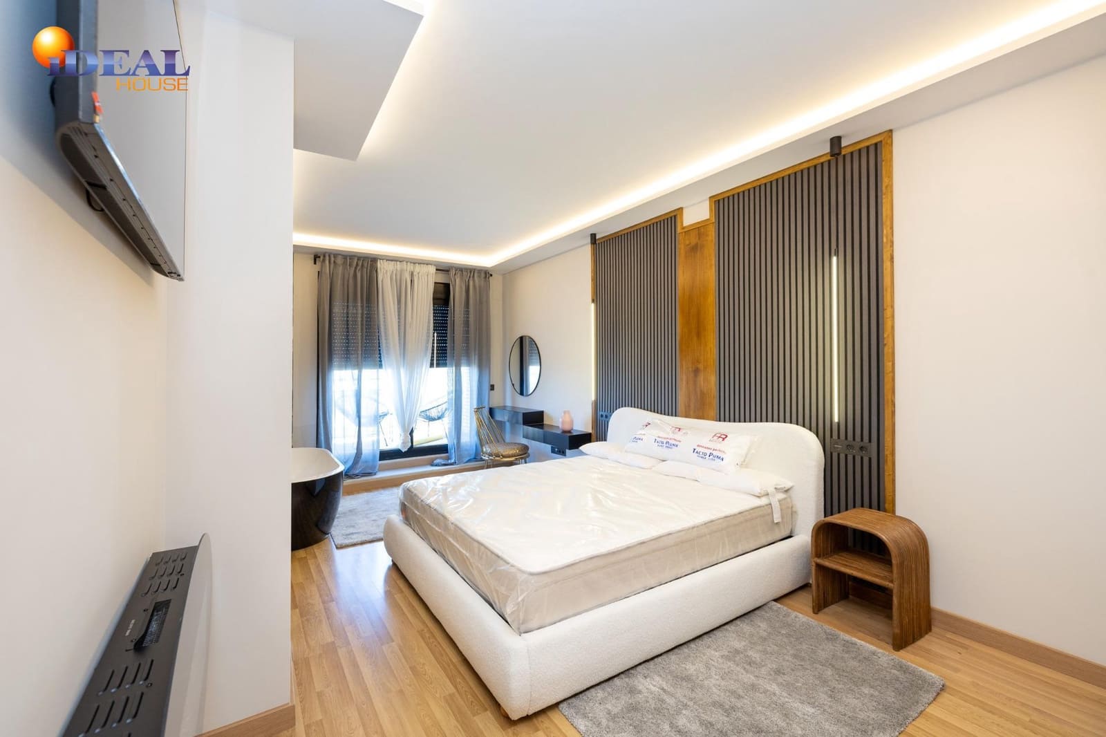 3 slaapkamer Penthouse te koop in Armilla met zwembad garage - € 800.000 (Ref: 9434016)