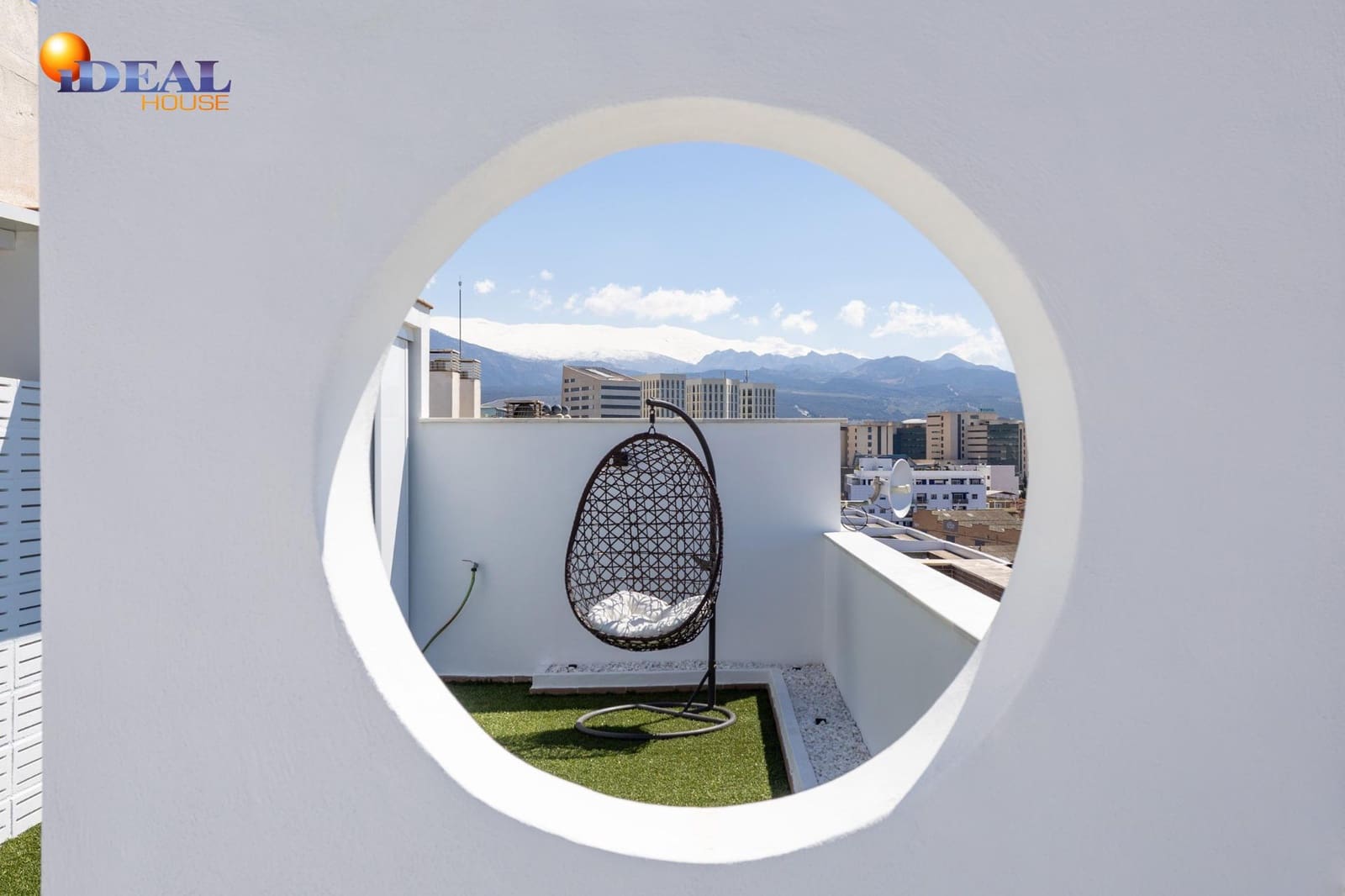 3 slaapkamer Penthouse te koop in Armilla met zwembad garage - € 800.000 (Ref: 9434016)