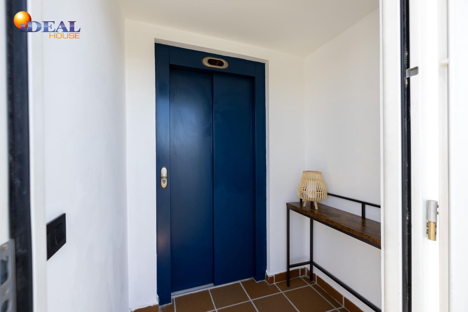 3 slaapkamer Penthouse te koop in Armilla met zwembad garage - € 800.000 (Ref: 9434016)