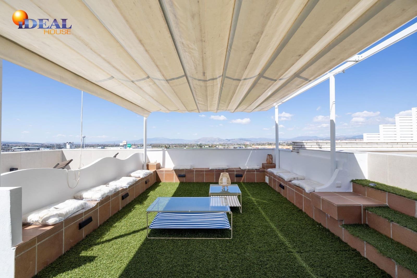 3 slaapkamer Penthouse te koop in Armilla met zwembad garage - € 800.000 (Ref: 9434016)