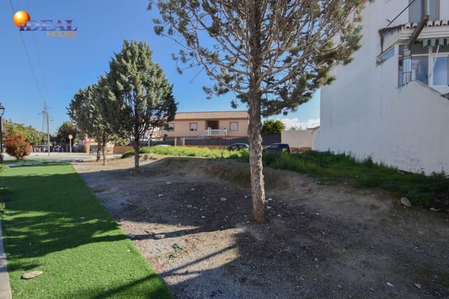 Solar/Parcela en Cúllar Vega en venta - 69.000 € (Ref: 9434017)