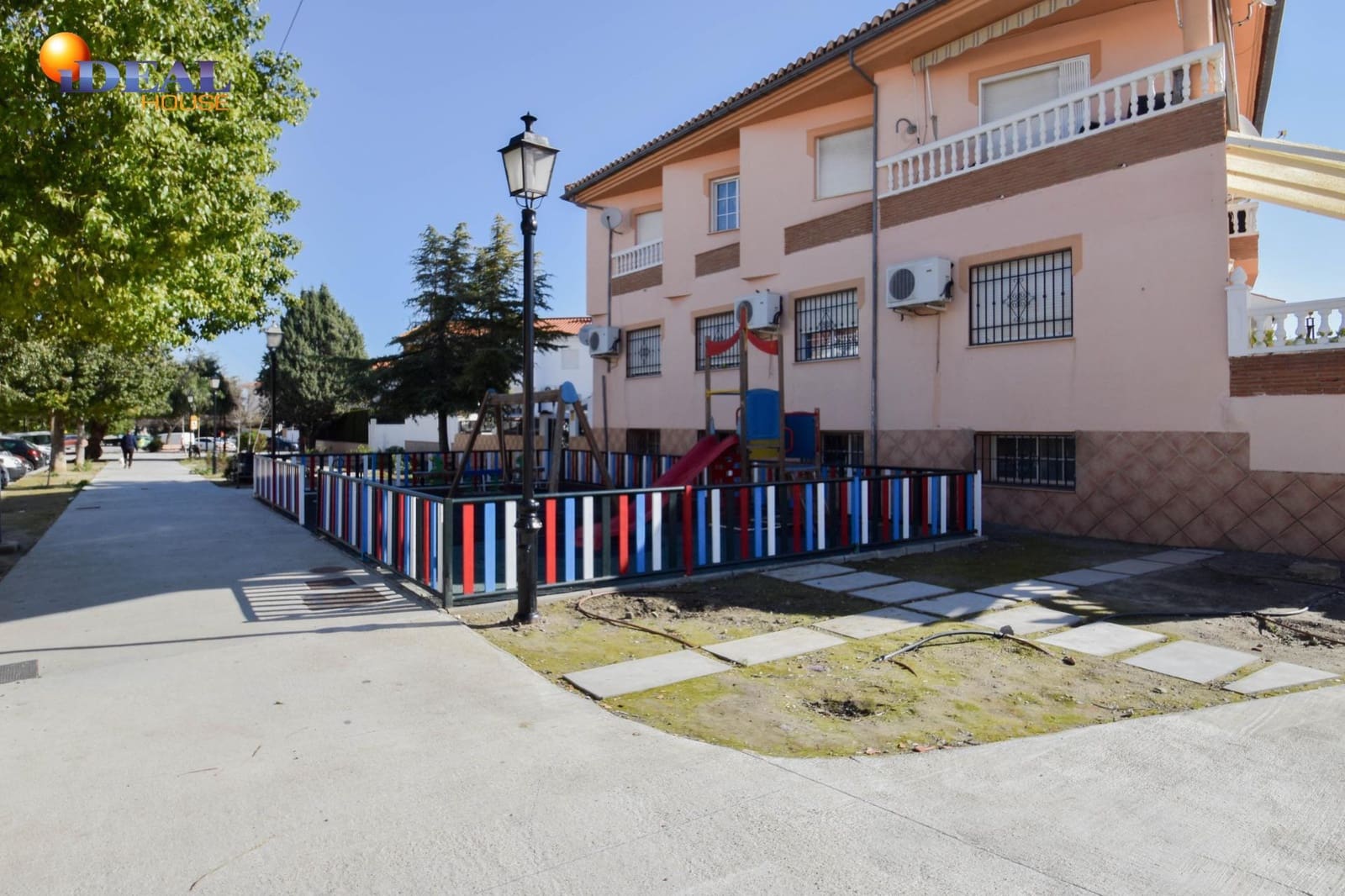 Solar/Parcela en Cúllar Vega en venta - 69.000 € (Ref: 9434017)