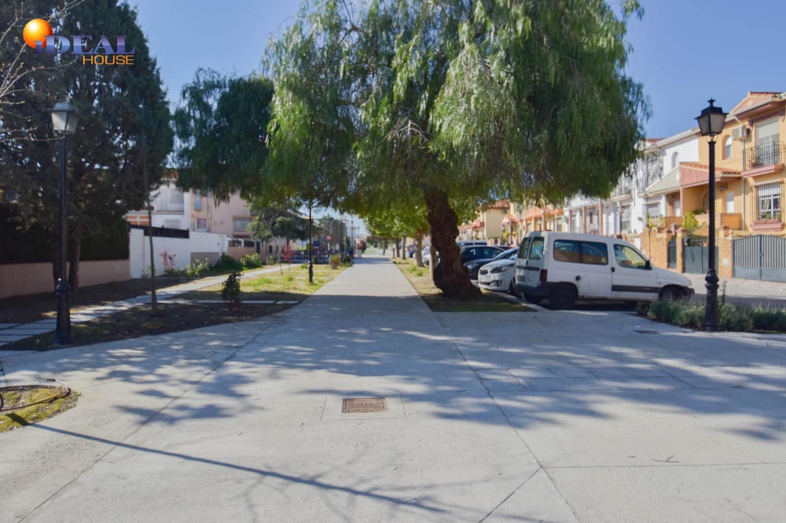 Solar/Parcela en Cúllar Vega en venta - 69.000 € (Ref: 9434017)