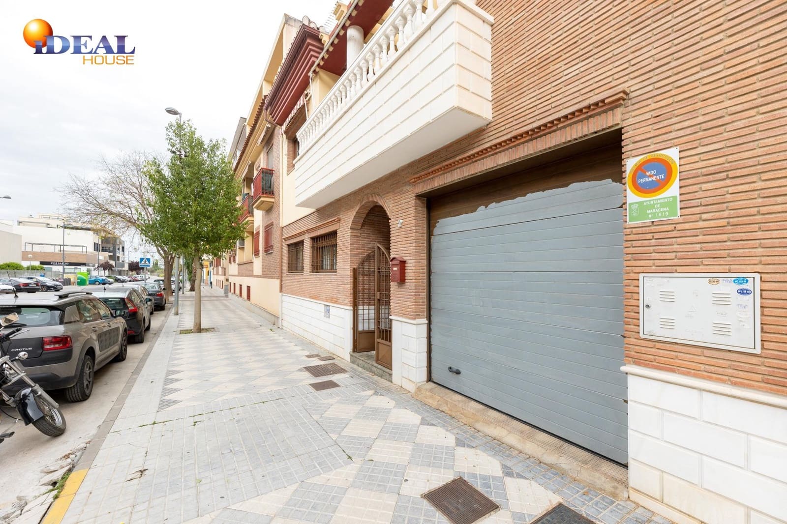 4 makuuhuone Rivitalo myytävänä paikassa Maracena mukana 
autotalli - 280 000 € (Ref: 9434021)