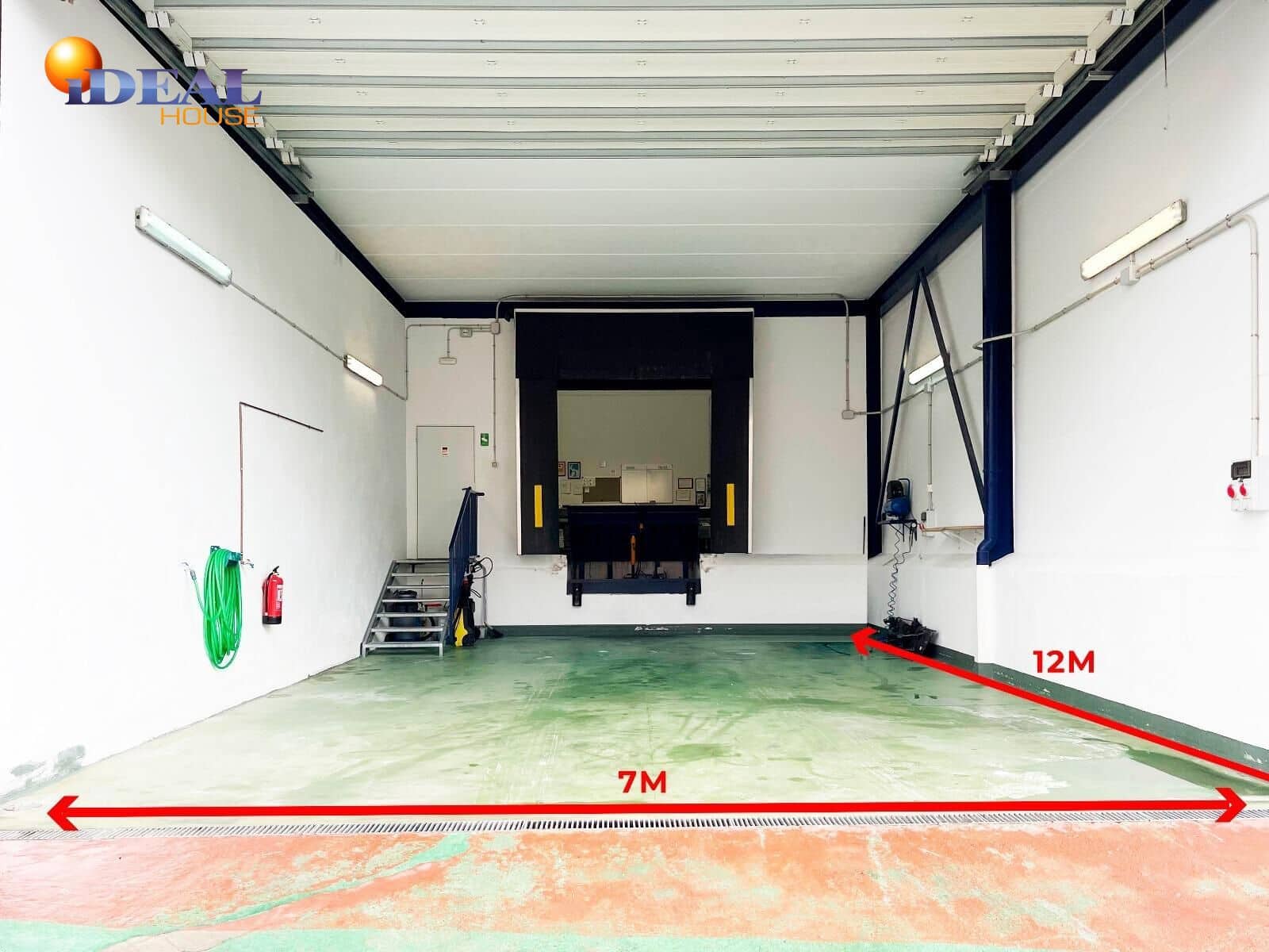 Business for sale in Durcal - € 600,000 (Ref: 9434024)