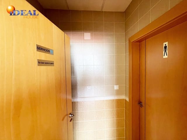 Business for sale in Dúrcal - € 600,000 (Ref: 9434024)