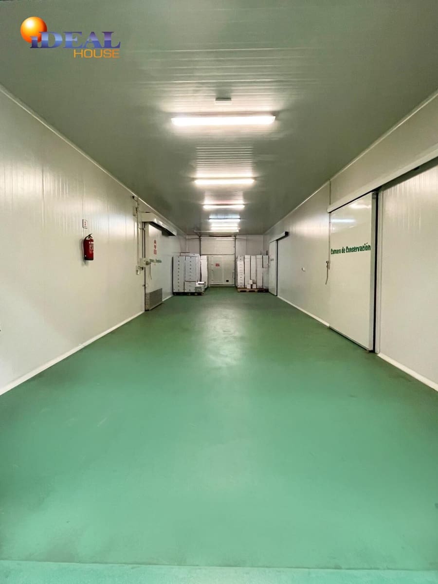 Business for sale in Durcal - € 600,000 (Ref: 9434024)