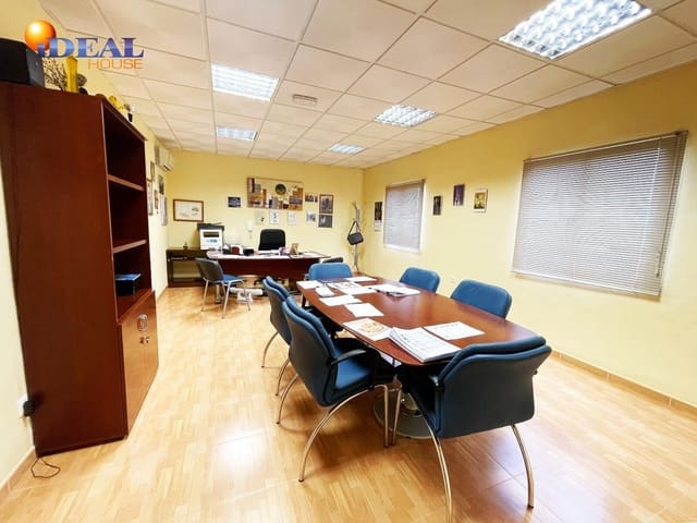Business for sale in Dúrcal - € 600,000 (Ref: 9434024)
