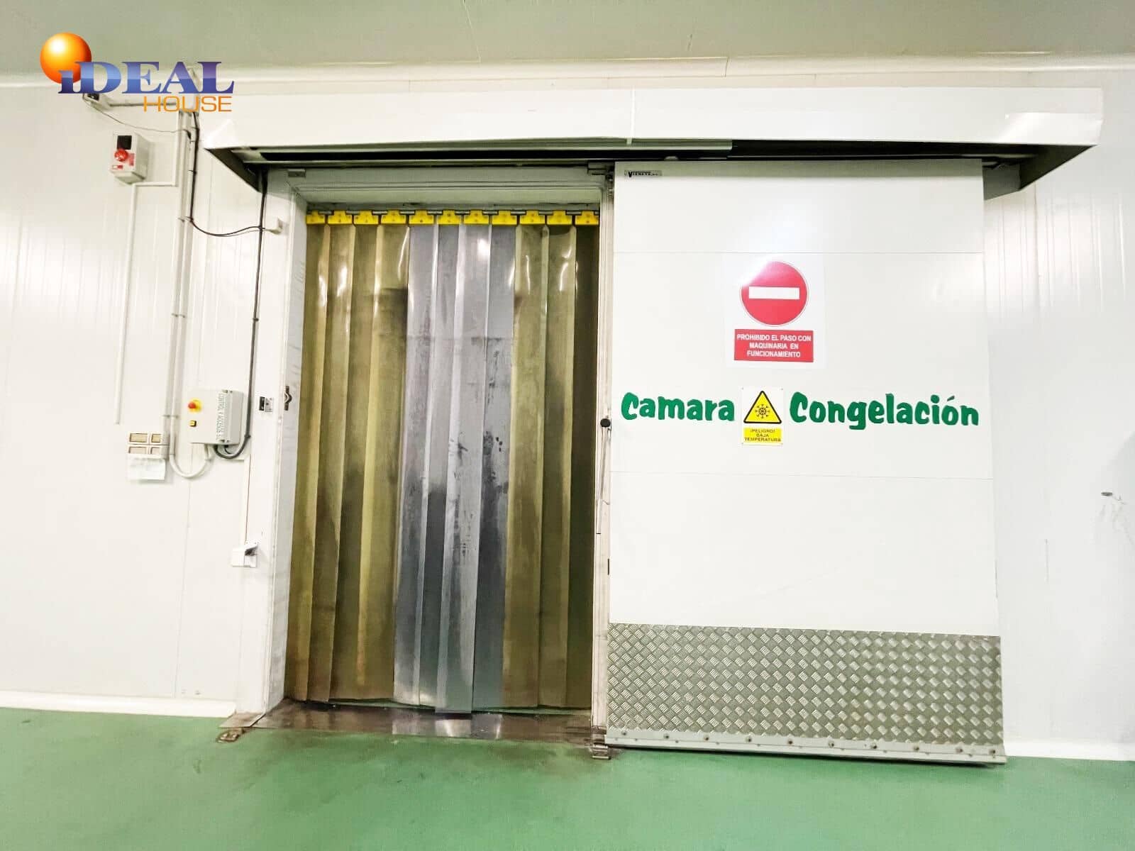 Business for sale in Durcal - € 600,000 (Ref: 9434024)