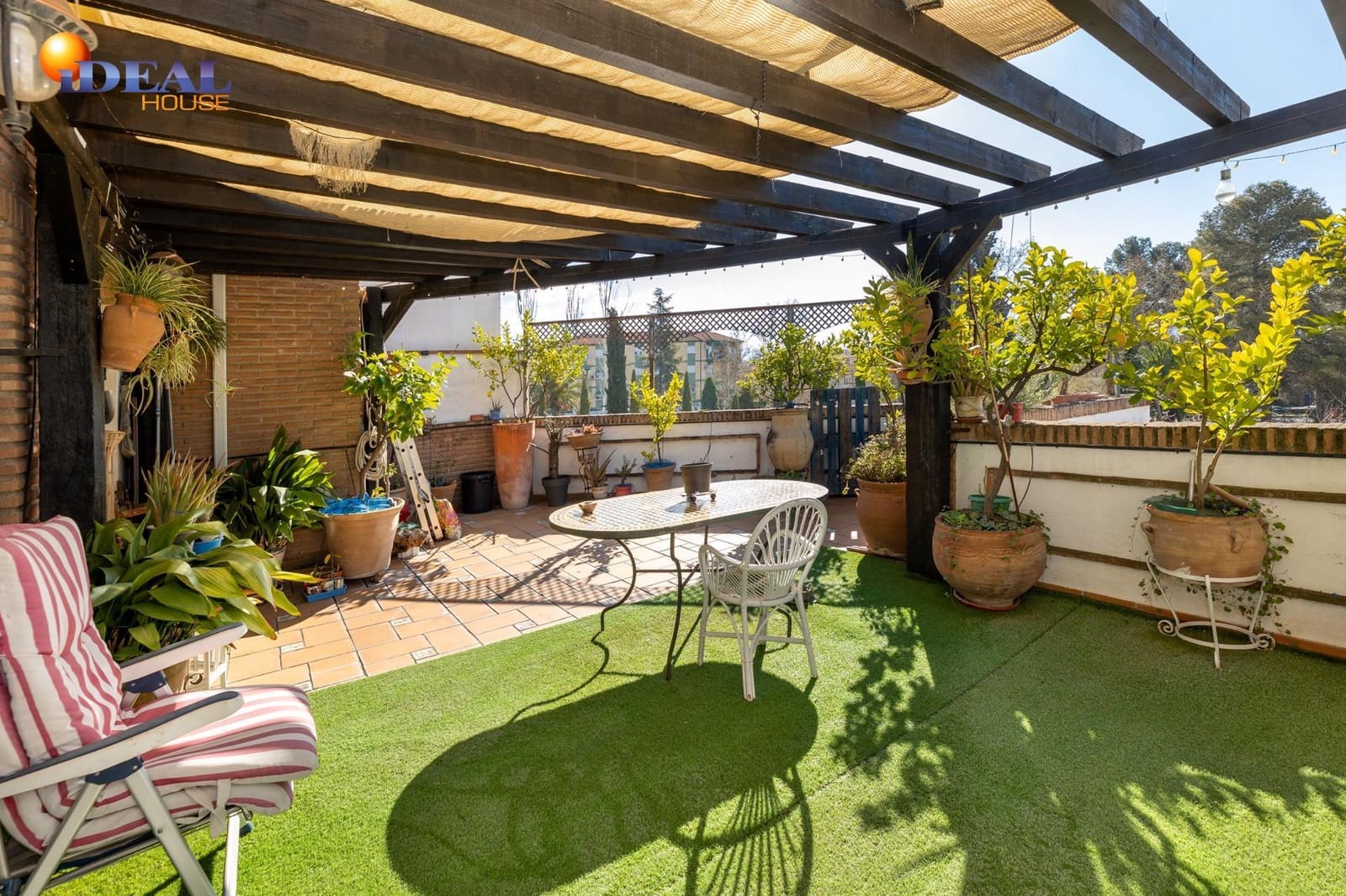 5 sypialnia Dom na sprzedaż w Peligros z garażem - 595 000 € (Ref: 9434025)