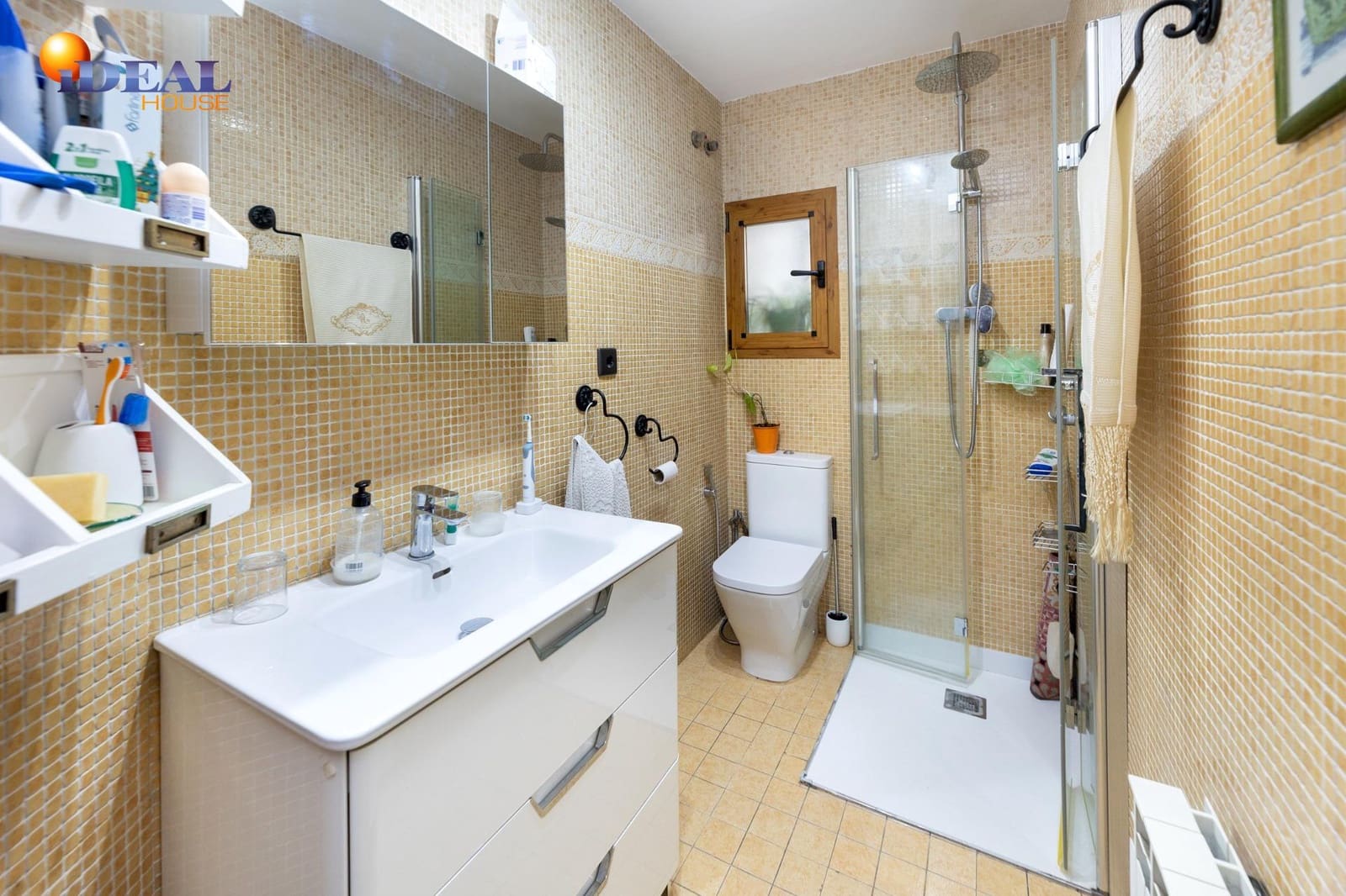 5 sypialnia Dom na sprzedaż w Peligros z garażem - 595 000 € (Ref: 9434025)