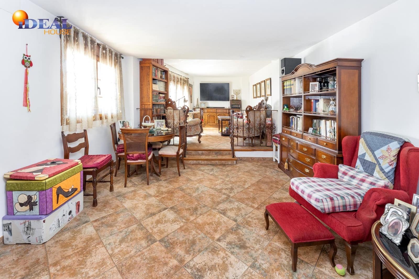 5 sypialnia Dom na sprzedaż w Peligros z garażem - 595 000 € (Ref: 9434025)