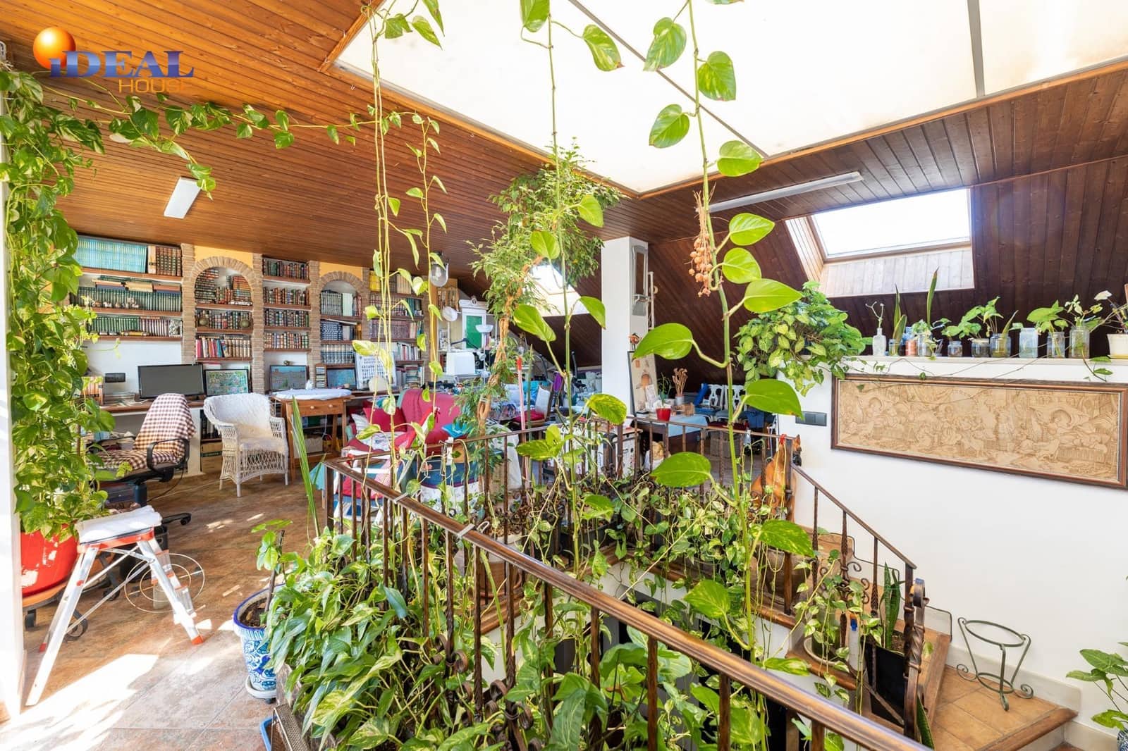 5 sypialnia Dom na sprzedaż w Peligros z garażem - 595 000 € (Ref: 9434025)