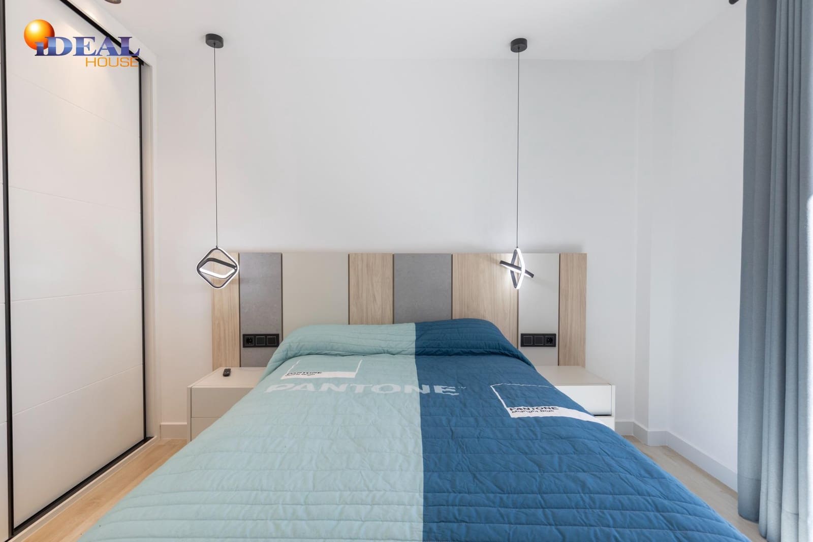 Adosado de 4 habitaciones en Padul en venta con piscina garaje - 350.000 € (Ref: 9434027)