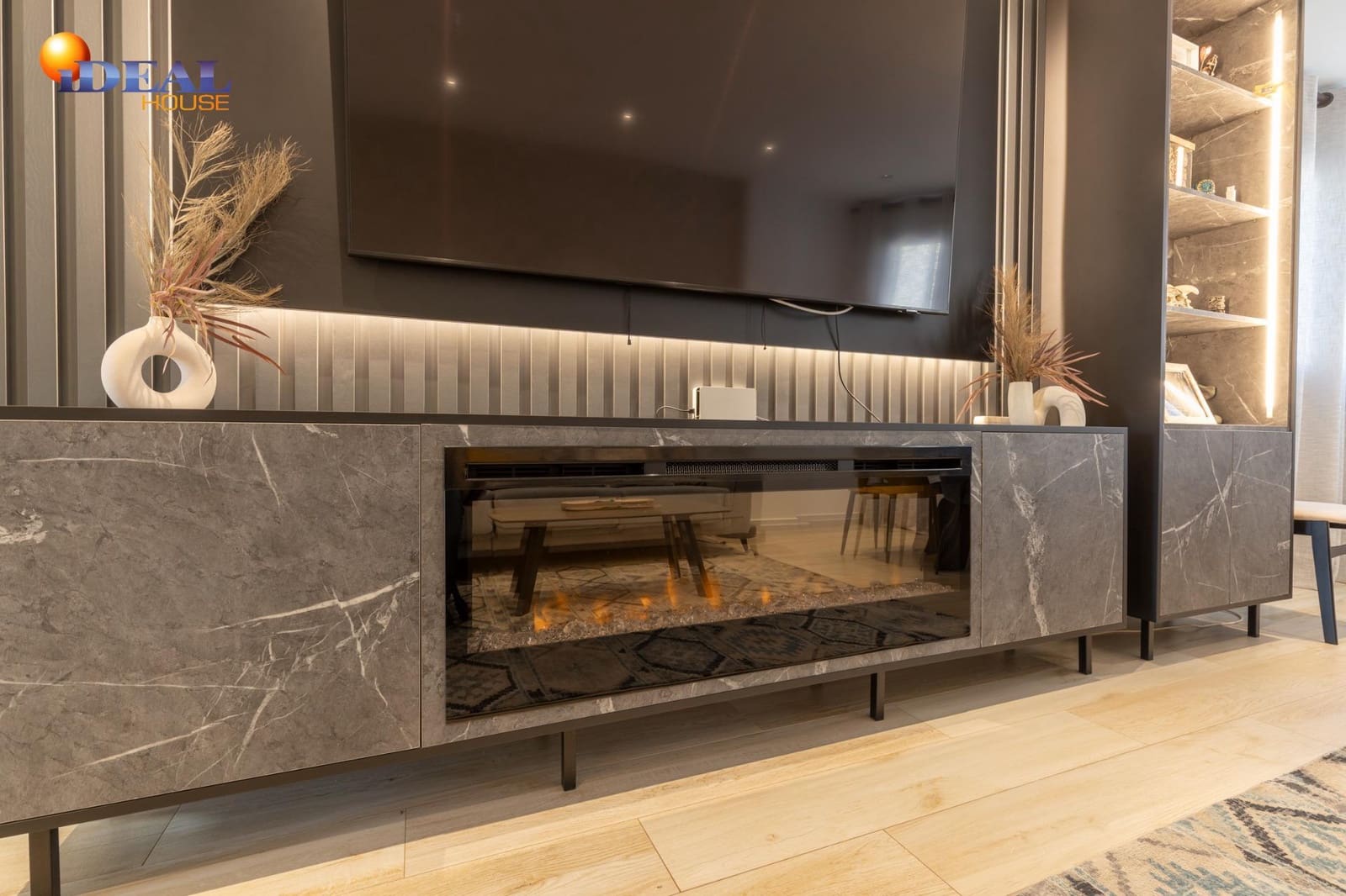 Adosado de 4 habitaciones en Padul en venta con piscina garaje - 350.000 € (Ref: 9434027)