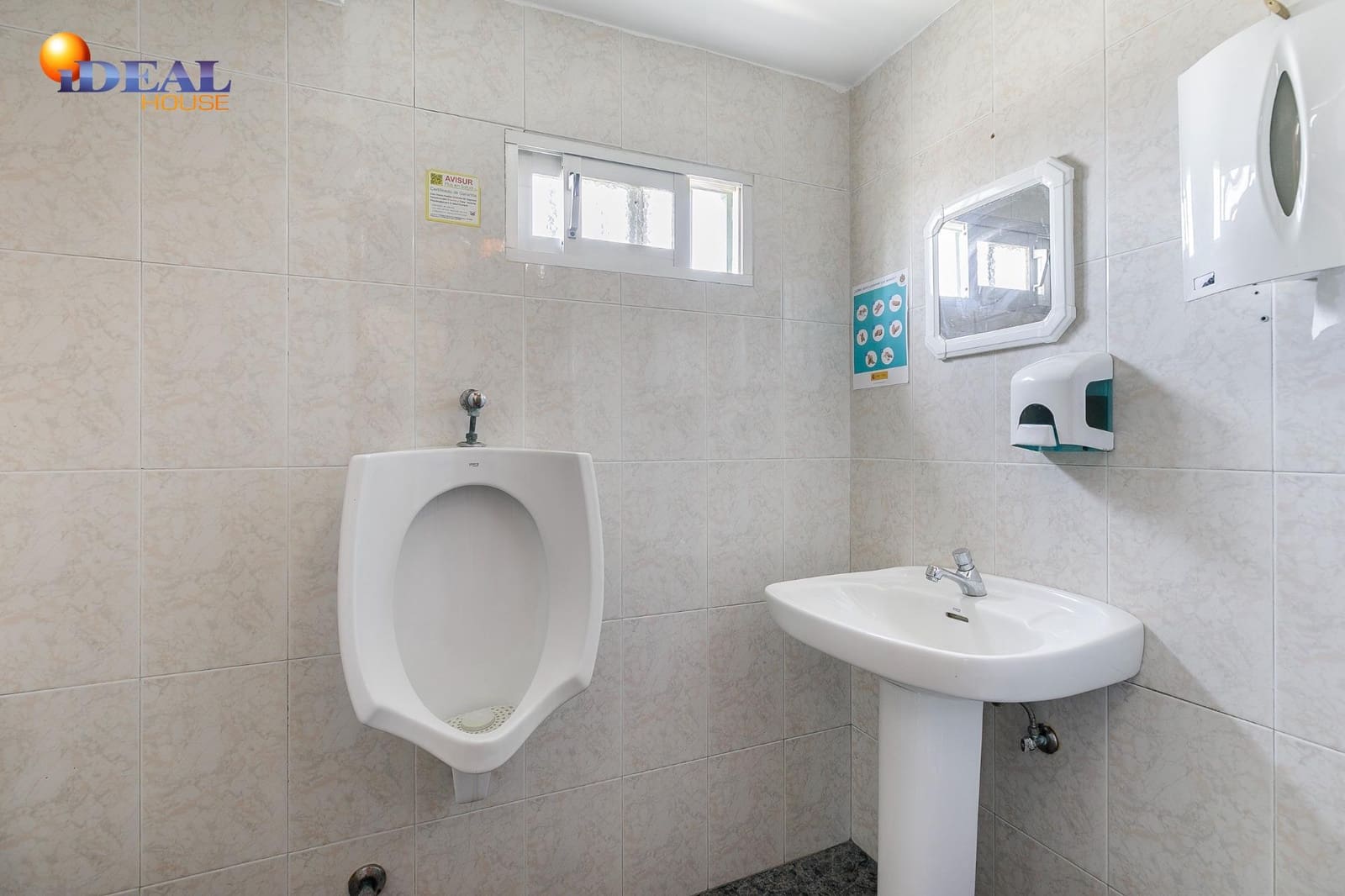 Firma/Unternehmen zu verkaufen in Atarfe - 460.000 € (Ref: 9434028)