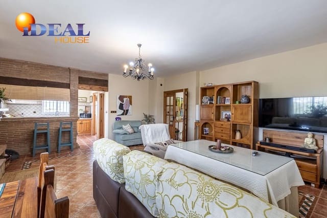 Finca/Casa Rural de 4 habitaciones en Moraleda de Zafayona en venta con piscina garaje - 489.000 € (Ref: 9434030)