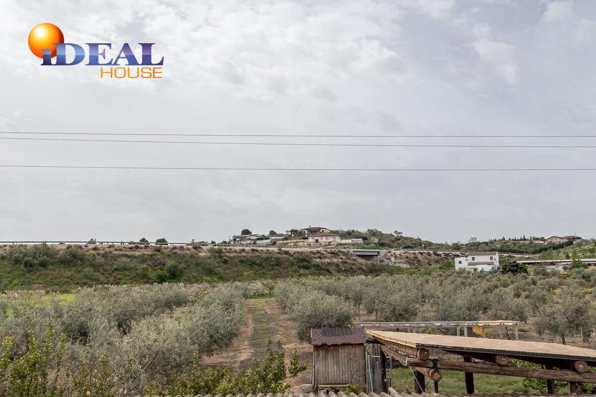 4 bedroom Finca/Country House for sale in Moraleda de Zafayona with pool garage - € 489,000 (Ref: 9434030)